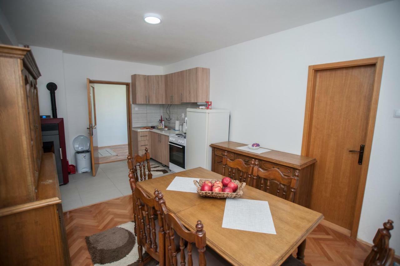 Guesthouse Buco Требине Екстериор снимка